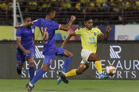 ISL 2020/21: Winger Rahul KP signs contract extension with Kerala ...