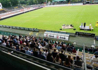 Feierliche Zeugnis Bergabe Des Immanuel Kant Gymnasiums Im