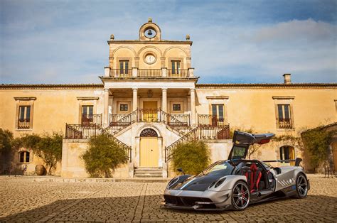 Pagani Huayra BC Wallpaper