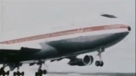 1969 In Hd First Takeoff Boeing 747 Pratt And Whitney Jt9d Turbofan