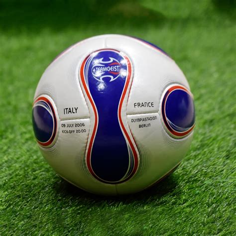 Teamgeist Soccer Ball Official Match Ball of World Cup 2006 - Etsy