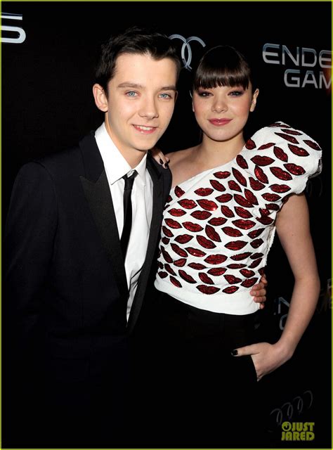 Hailee Steinfeld & Asa Butterfield: 'Ender's Game' Premiere!: Photo ...