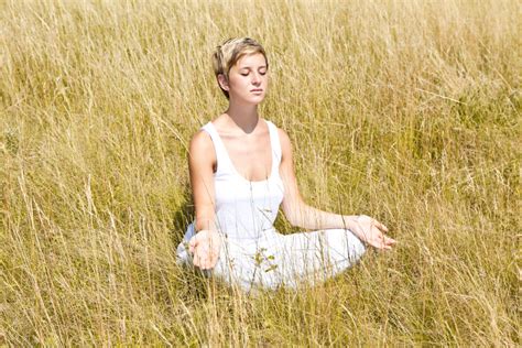 Meditación para liberarse del pasado Estilo de Vida Bienestar Univision