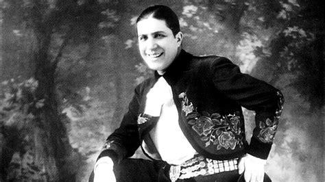 A A Os De La Muerte De Carlos Gardel Radiomundo En Perspectiva