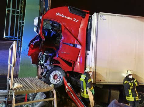 Lkw Unfall Auf Der Bab Freiwillige Feuerwehr Geiselbullach E V