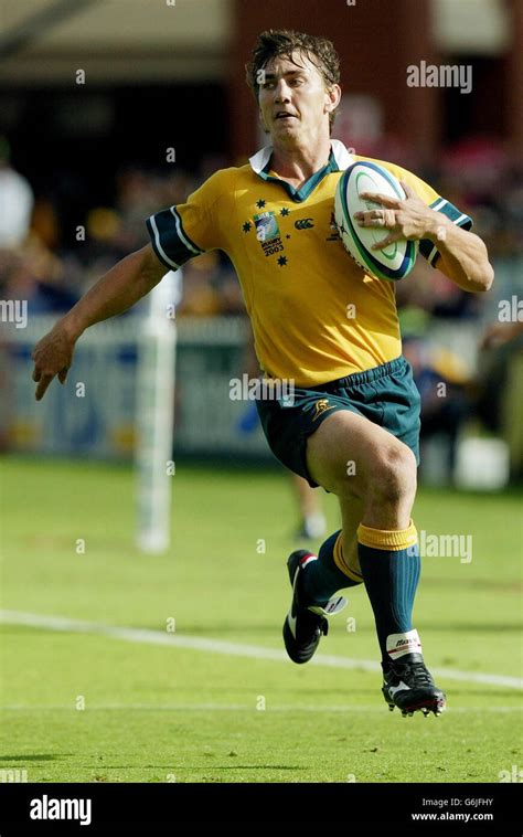 Match Oval Stadium Hi Res Stock Photography And Images Alamy