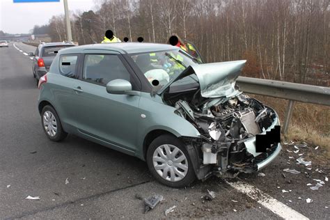 POL PDKL A6 Kaiserslautern Unfallflucht nach Überholvorgang Zeugen