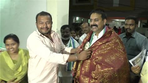 Tenali Ysrcp Mla Annabathuni Siva Kumar In Gadapa Gadapaku Mana