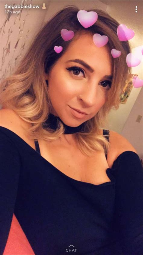 Gabbie Hanna Slays Me With Her Looks And More Gabbie Hannah Big Brown Eyes Vlog Squad