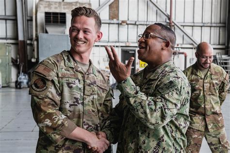 DVIDS Images USTRANSCOM Senior Enlisted Leader Visits JB Charleston