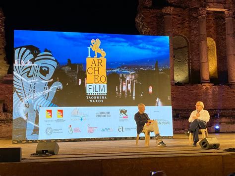 Archeofilm Taormina Il Tedesco Il Mistero Del Cavallo Di Troia Vince