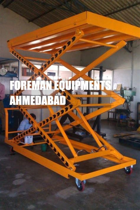 Foreman Hydraulic Scissor Lift Table Running Mode