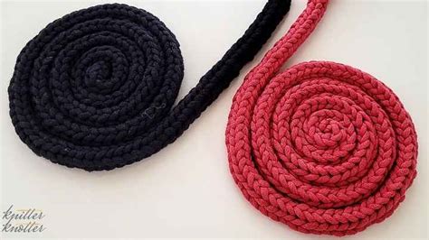 How to crochet an I-Cord - KnitterKnotter