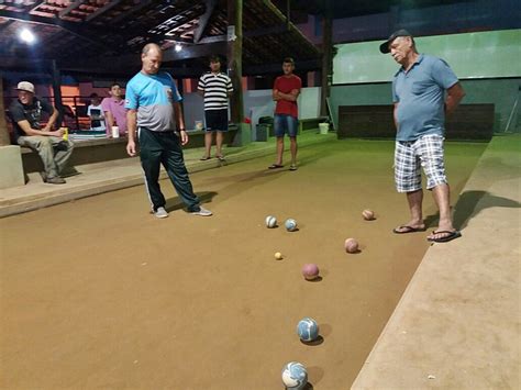 Campeonato De Bocha Um Jogo Na Rodada De Ontem 02 Montanhas