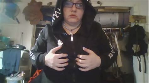 Megan Upskirt XVIDEOS