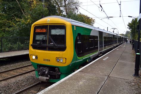 British Diesels And Electrics Class 323