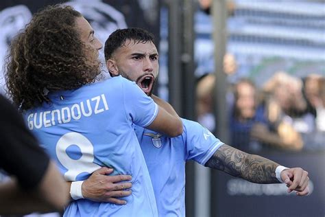 Lazio Fiorentina Probabili Formazioni E Dove Vederla