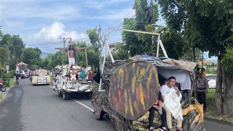 Kendaraan Hias Ramaikan Ibadah Agung Dan Pawai Paskah Bamag LKKI Di