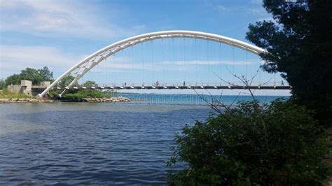 Humber Bay Arch Bridge Stock Photo Image Of Engineered 193036192