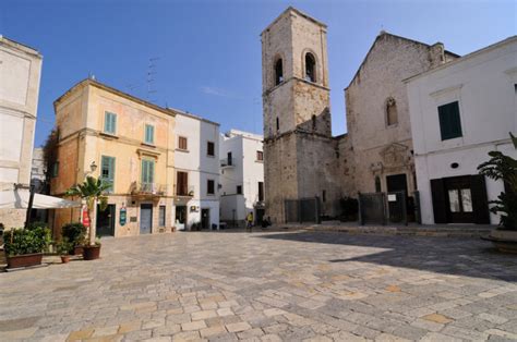 Polignano A Mare Meta Perfetta Per Un Soggiorno Breve Turismi Per Tutti