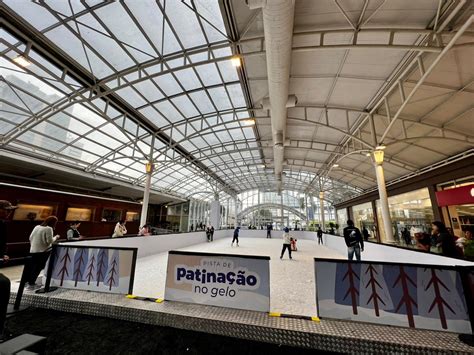 Shopping De Curitiba Recebe Pista De Patina O No Gelo De M Para