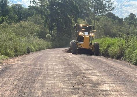 Secretaria De Obras E Servi Os Realiza A Recupera O Das Estradas De