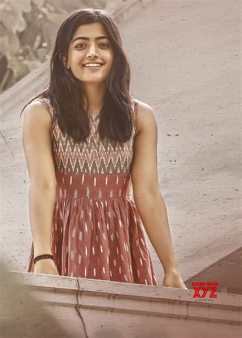 Actress Rashmika Mandanna New Still From Dear Comrade Social News Xyz