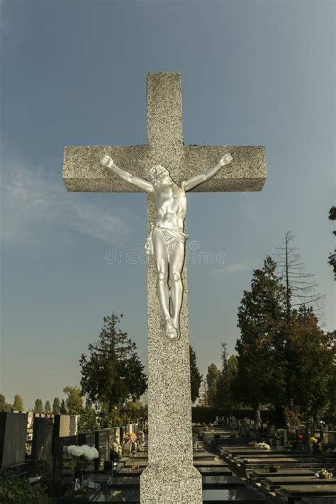 Jesus Christ Inri Na Cruz Imagem De Stock Editorial Imagem De Ferro