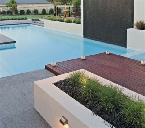 Raven Grey Exfoliated Granite Pool Pavers Non Slip Surface With Honed