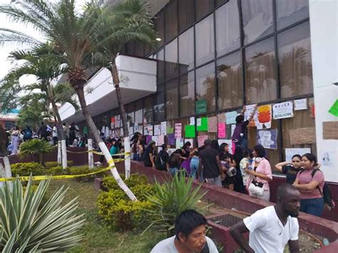 Colectivos Feministas Marchan en Todo el País Exigiendo Respeto a sus