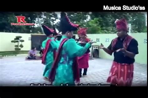 Lagu Karo Terbaru Novita Br Barus Perik Kabang Video Dailymotion