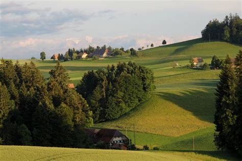 Aussicht Unterhalb Vom Denkmal Auf Der Lueg Im Emmental Ob Flickr