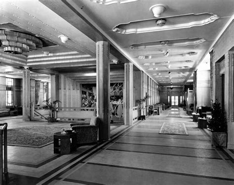 The Main Entrance And The Mall On The Lounge Deck Of The Canadian