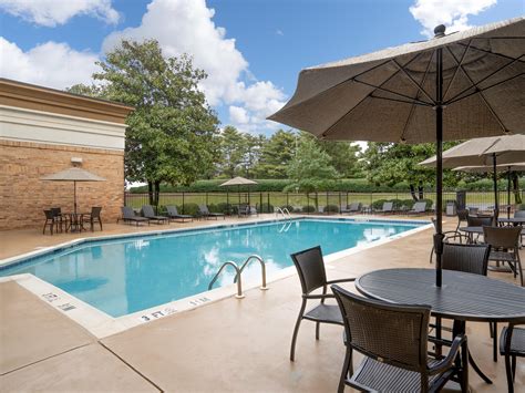 Huntsville Hotel near Huntsville Airport | Holiday Inn Huntsville-Research Park