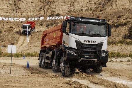 Probamos Los Camiones M S Duros De Iveco Unas Bestias De Carga Enormes