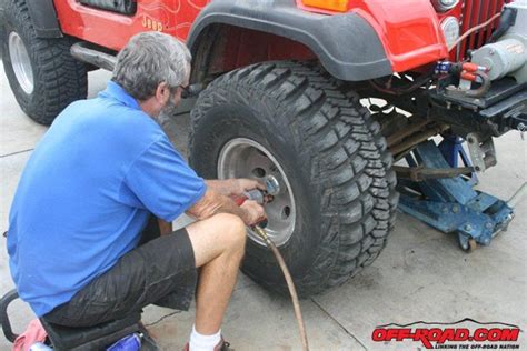 Swapping Jeep Wrangler Dana 30 for RCV Axles: Off-Road.com