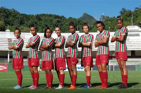 Jogadoras Do Flu Portal Divulga As 12 Maiores Promessas Do Futebol