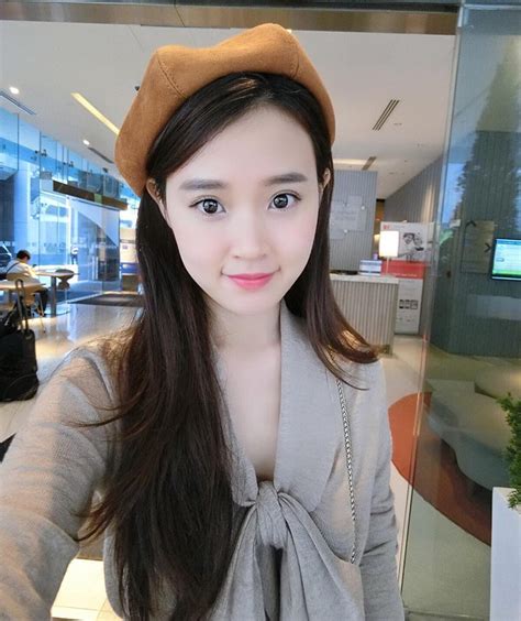 Dàn hot girl sắp chạm ngưỡng khoe nhan sắc hack tuổi
