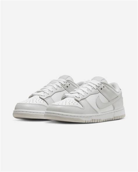 Chaussures Nike Dunk Low Blanc Gris Pour Femme EKINSPORT