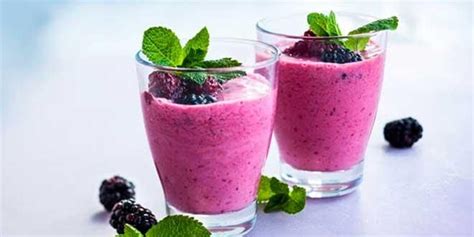 Smoothie De Moras Con Espinaca De 339 Kcal Receta Fácil En La App Avena