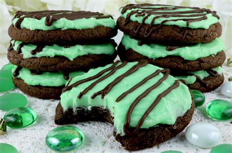 Chocolate Mint Cookies - Two Sisters