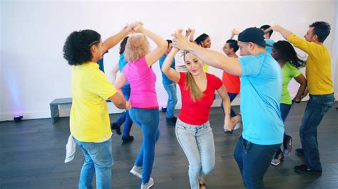 Toronto Latin Dance Classes Toronto Salsa Kizomba Bachata Samba Classes And Dancers