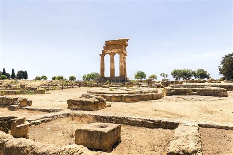 Panoramic Sights Of The Temple Of Dioscuri Tempio Dei Dioscuri In