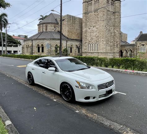 7thgen Nissan Maxima With 370z Nismo Wheels