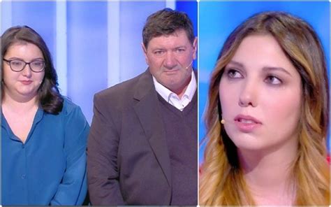 C è Posta per Te Stefania riabbraccia la famiglia dopo anni Non sono