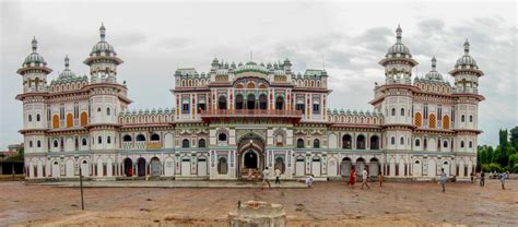 Janaki Mandir, Janakpur (Nepal)- The Birthplace of Goddess Sita - Holidify