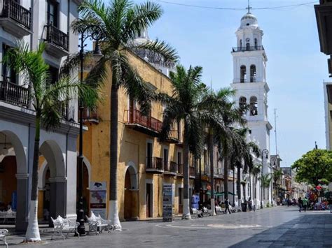 Rehabilitación al centro histórico posibilitaría a Veracruz competir