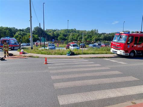 Poranne zderzenie aut na skrzyżowaniu w Rybniku Niewiadomiu To miejsce