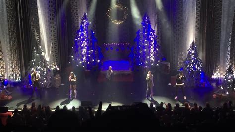 Pentatonix Hallelujah Live Christmas Tour Chicago 12 4 2017