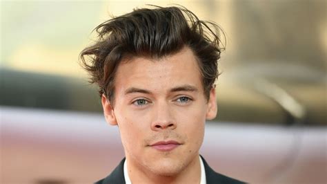 Harry Styles Got a Haircut, and Fans Don’t Like It — See Photos | Allure